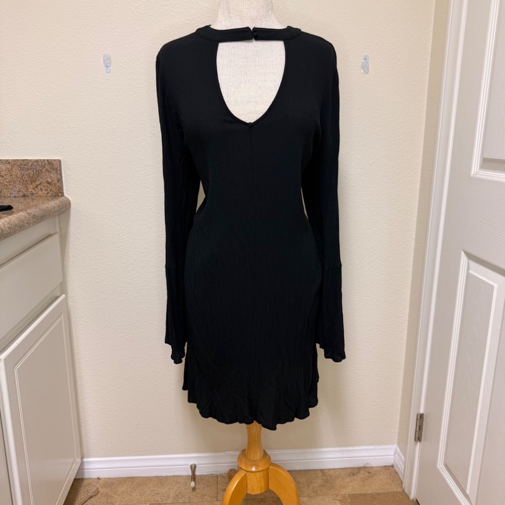 Mossimo Whimsical Black Crepe V-Neck, Neck Strap Flared Long Sleeve Dress XL